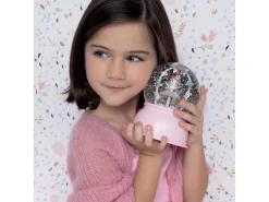 Djeco DD03400 - Veilleuses Boule à Neige Ballerine 9 Djeco DD03400 - Veilleuses Boule à Neige Ballerine -Djeco Le Paradis Des Jouets djeco dd03400 veilleuses boule a neige ballerine 1600 4